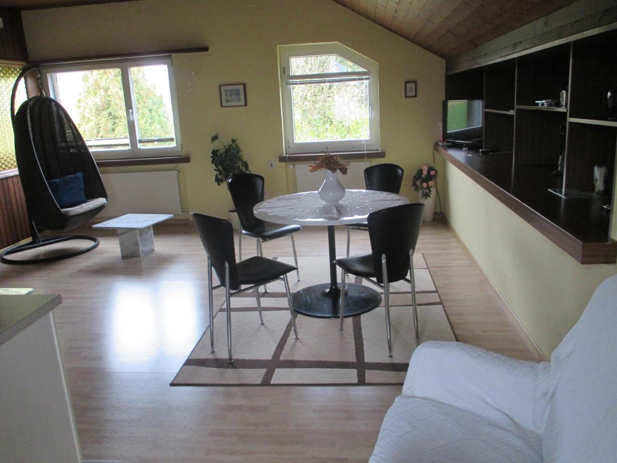 Bed and Breakfast Heidis Gastehaus à Niederwil Extérieur photo